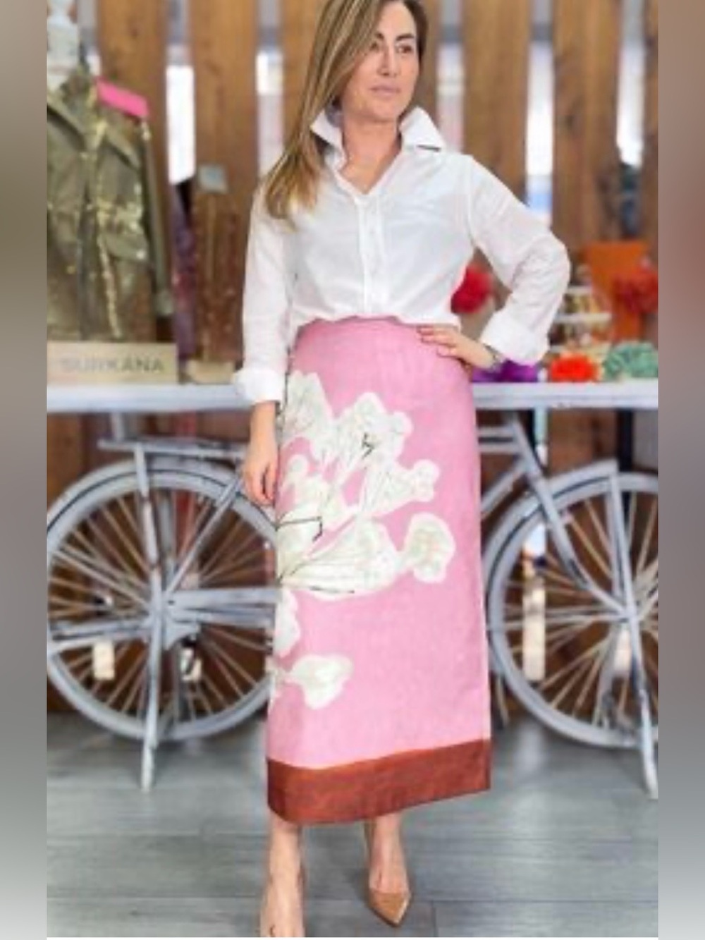 NWT Zara Pink Maxi Skirt with Floral Applique and Brown Hem linen blend